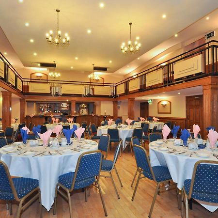קליירמוריס Dalton Inn Hotel מראה חיצוני תמונה