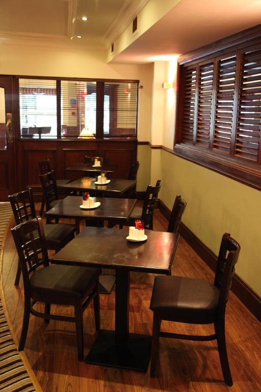 קליירמוריס Dalton Inn Hotel מראה חיצוני תמונה