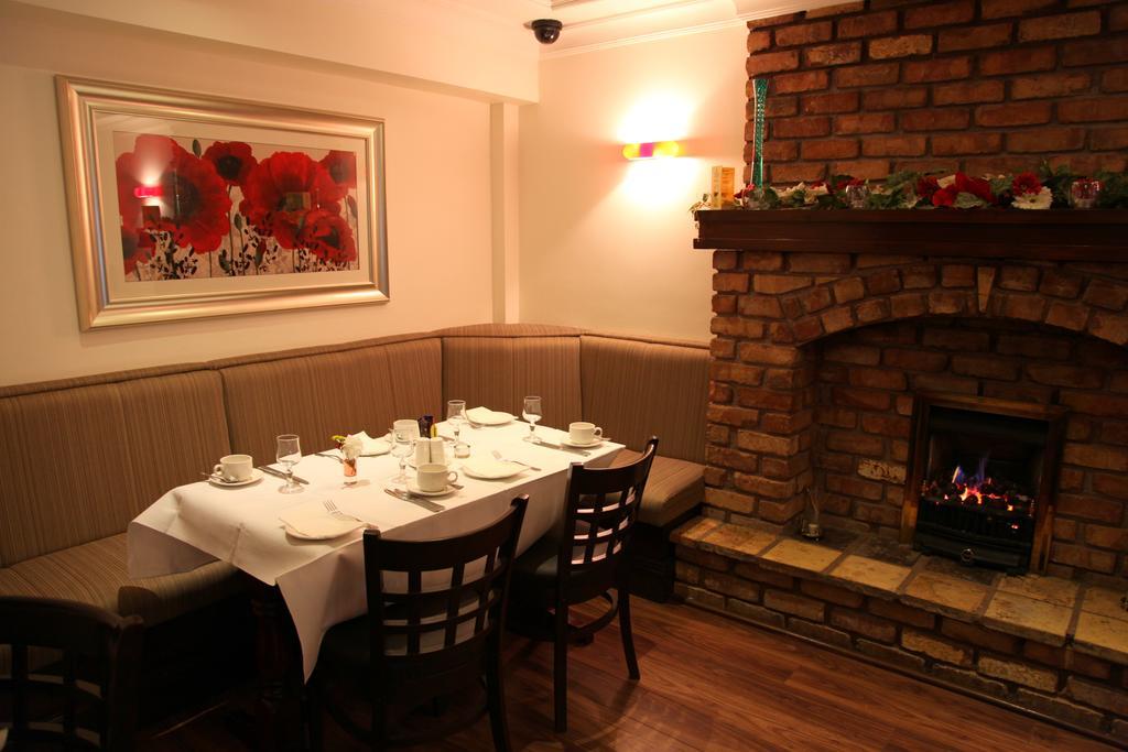 קליירמוריס Dalton Inn Hotel מראה חיצוני תמונה